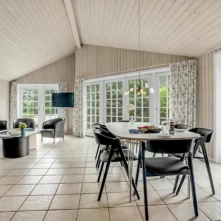 Lyngvejen Xi Feriehus